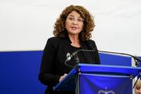 Health minister says experience of Leeds maternity families is 'appalling and shocking'