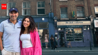 Daughter saves father’s 34-year-old shoe store from shutting down by using social media; now customers wait for hours outside their London store