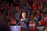 Donald Trump Mixes Up Names and Struggles to Pronounce Teletron During Recent Nebraska Rally Speech
