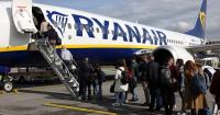 Does size really matter? According to this Ryanair and easyJet hack every inch counts