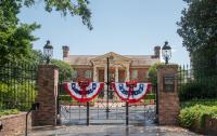 What’s it like to live next door to the Governor’s Mansion? The Observer investigates