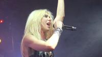 THE PRETTY RECKLESS's TAYLOR MOMSEN On 'Dear God': 'From A Musical Standpoint, This Album Is Very Unproduced'