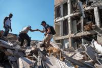 Outpouring of international support for Colombia after earthquake