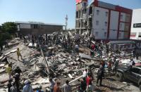 Colombian president declares emergency after major earthquake kills 111 people