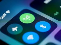 Bluetooth vs Wi-Fi vs 2.4GHz Wireless: How These Technologies Really Differ