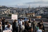 Israeli occupiers establish illegal settlement outpost in yard of Palestinian home in West Bank