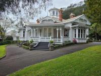 Auckland’s ‘most beautiful villa’ sells after mortgagee woes