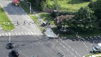 Two kids linked to deadly stolen car crash in Germantown still in critical condition It's been nearly a week since a stolen car full of kids crashed into WilliamVance Payne's vehicle, killing the father of five.Two of the kids in the car, inclu