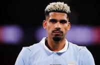 Araujo excited to play alongside role model van Dijk at Liverpool