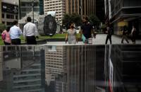 Singapore stocks hit record high; Asian FX subdued