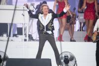 Sir Rod Stewart postpones show to undergo 'minor medical procedure'