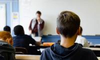 Education workers give government 15 days to end job uncertainty