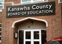 Kanawha, Jefferson counties looking to reduce technology use in classrooms this year