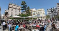 Improves the image of tourism in Spain, but complaints about housing and saturation remain.