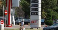 Oil prices reach $90 a barrel as hopes weaken for US-Iran deal