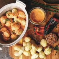 RECIPE | Roast pepper and garlic mayo potato salad