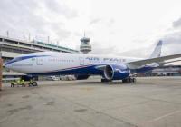 Happening now: Passengers stranded at Abuja, Lagos airports as aviation unions shut down Air Peace operations