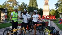 Couple pedals through Türkiye to spotlight Mongolia pollution