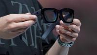 Can businesses ban customers from using smart glasses in Australia?
