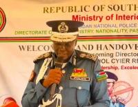 New Immigration Chief pledges digital reform as outgoing Director leaves stock of passports