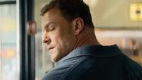 Reacher Season 4 Review: Alan Ritchson Packs A Punch And Plays The Hits