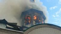 Church in Kramatorsk catches fire following Russian strike