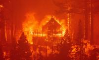 Oregon Senators Urge CFTC to Block Wildfire Bets on Prediction Markets Over Arson Risks