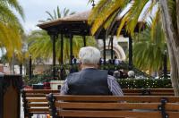 Can AI Help Reverse Aging? New Drugs and Lab Breakthroughs Fuel Hope, but Scientists Urge Caution on Hype