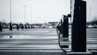 U.S. public DC fast-charging ports reach 72,514 as grid load planning becomes the industry’s critical challenge