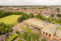 Hyde primary school receives national award for developing essential skills