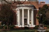 A new UNCG study reveals how migration stress and resilience shape Latino couples in North Carolina
