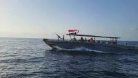 Yemeni Coast Guard Rescues 11 Crew Members Following Houthi Attack in Bab al-Mandab