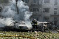 Russian Ballistic Missile Barrage Kills 9 Across Ukraine, Kyiv Warns of North Korean Missile Support