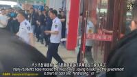Chinese Merchants Shut Shops as Inspection Fears Spread Across Provinces