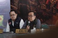 Indonesia speeds up efforts to contain Bromo wildfires