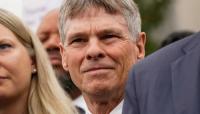 White House asks DOJ to reconsider dropped case against former Olympian David Hearn
