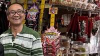 Stop donating to fundraiser, say slain grocer's family