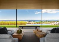 A Hawaiian house nestled on a lava field is at once minimalist and cocooning