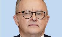 Australian PM under fire for "crude" joke about Takaichi melon gift