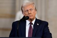 Donald Trump Faces Health Scrutiny as Doctors Warn Rapid Weight Gain Is a 'Strong Risk Factor' for Body