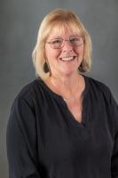 Banker Tonya Waters ends career at Savings Bank of Walpole