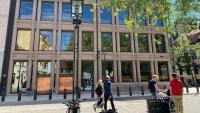 World's largest wealth fund posts record $184 billion H1 profit