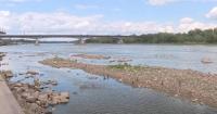 Poland's longest river experiences record low level as heatwave persists