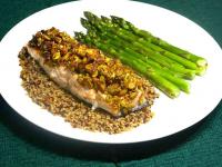 Quick Fix: Pistachio crusted salmon gives taste of Italy