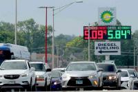 COMMENTARY: Pritzker and Trump go after Big Oil. For their own political purposes