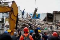 Search for Colombia earthquake survivors enters critical window