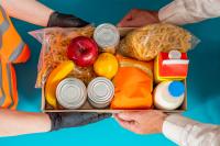 Church Accuses Food Bank of Discrimination for Ending Partnership