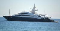 Luxury astrotourism plans to enjoy the solar eclipse in Spain: up to 200,000 euros to see it from a yacht after arriving by private jet.