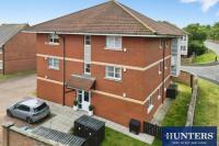 Life at Roker Marina awaits for would-be buyers of this lovely 2-bedroom first floor flat