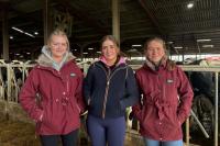 Students explore innovation and sustainability on study tour in England